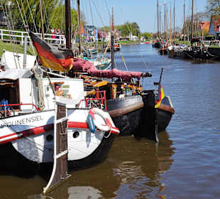 Frühjahr im Hafen von Carolinensiel