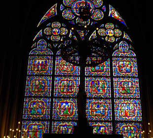 Витражи Нотр-Дама