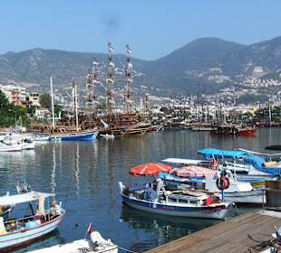 Hafen in Alanya