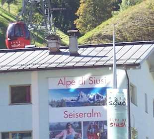 Auffahrt zur Seiser Alm