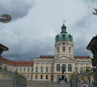 Schloss Charlottenburg: Vorderansicht