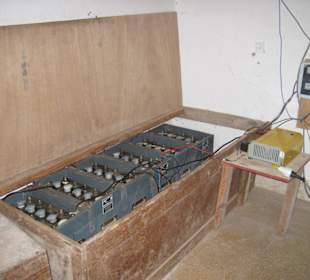 Stromversorgung über Batterien