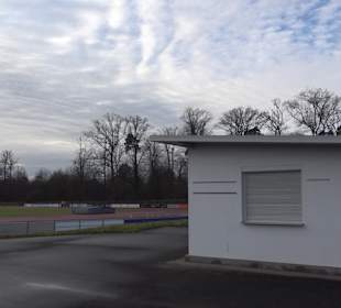 Bitte beschreiben Sie, was auf Ihren Bildern zu se