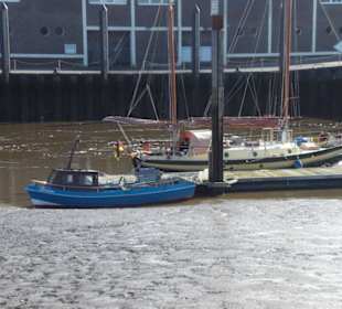 Der Hafen von Fedderwardersiel