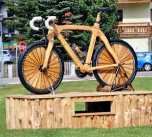 Reklame Fahrrad in Corvara