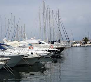Impressionen aus dem Hafen von Alghero