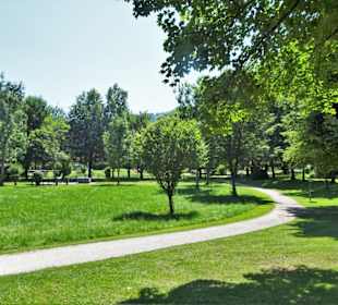 Spaziergang durch den Kurpark von Bernau
