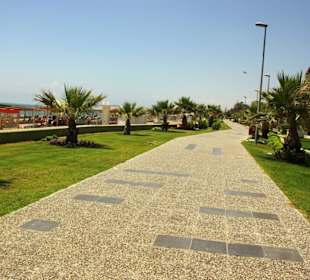 Vom 23.5. aufgenommen Strandpromenade
