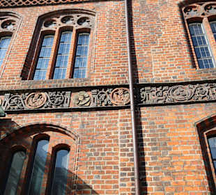 Fries am Alten Rathaus