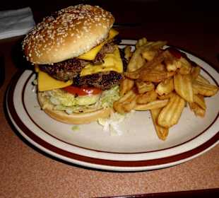 Burger & Pommes am Fishermen`s Wharf