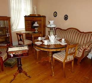 Wohnzimmer vom Anfang des 20. Jahrhunderts