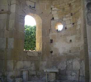 Titos Basilika