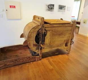 Exponate im Museu Etnográfico da Madeira