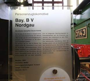 Fahrzeughalle im DB Museum