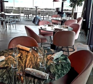 Jil Rooftop Drink&Dine