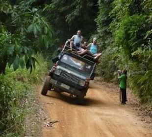 Jeep Safari