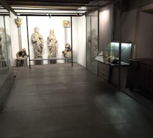 Erdgeschoss - Kirchengeschichte - Mittelalter 