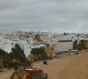 Blick zum Stadtstrand / Sandstrand Praia do Peneco