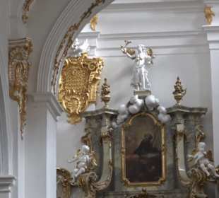 Stift Unserer Lieben Frau zur Alten Kapelle