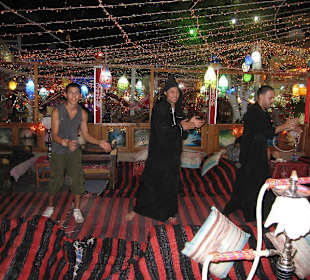 Tänze in der Naama Bay