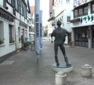 Skulptur Fahrender Sänger