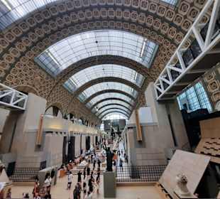 Tolle Ausstellungshalle