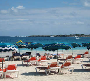 "Bikini"-Beach, der schönste Strand der Insel