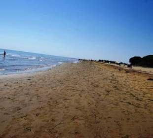 Am Strand entlang Richtung Bibi