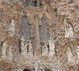 Die heilige Familie in der Fassade 