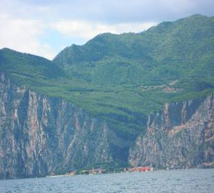 Blick auf Tignale Gardola v. See