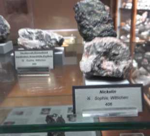 Mineralien- und Mathematikmuseum