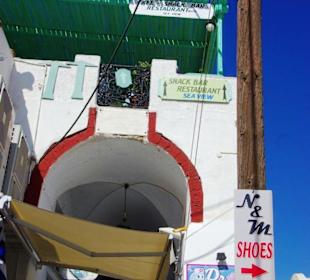 Santorin selbst im Bild Landschaft, Stadt