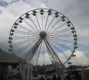 Frühlingsmarkt Land