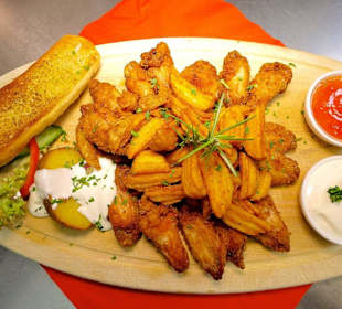 Knusprige Chicken Wings aus unserer Küche