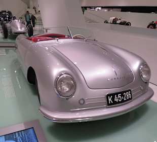Im Porschemuseum