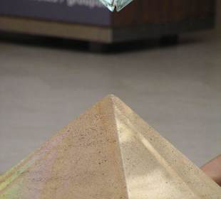 Lourve - 8 -Das Sakrileg läßt grüßen.