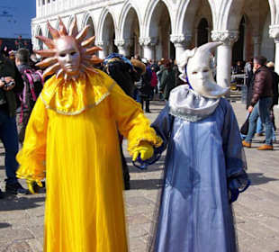 Kostüme-Masken-Show Venedig 2011