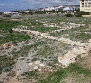 Grundmauern der Maa Siedlung
