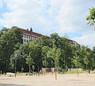 Schloss und Kloster vom Erlebnispark