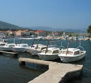 Hafen von Stari Grad