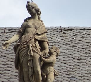  Neues Schloß