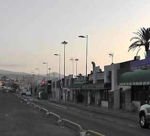 Geschäfte Plaza/Strand