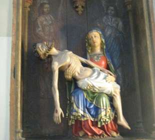 In einer Wandnische - Pietà