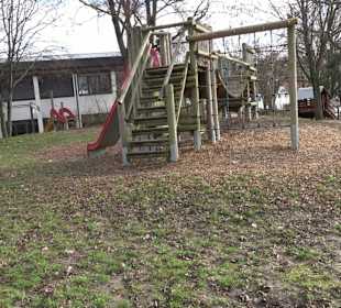 Spielplatz am Forum Großbettlingen