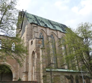Bei der ehemaligen Barfüßerkirche in Erfurt