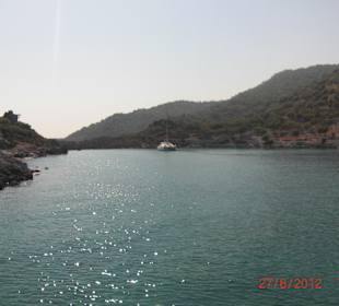 Ausflug über Meri mit dem Schiff