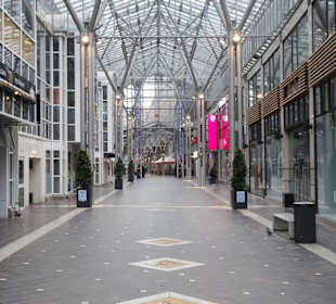 Rundgang durch die Lloyd Passage