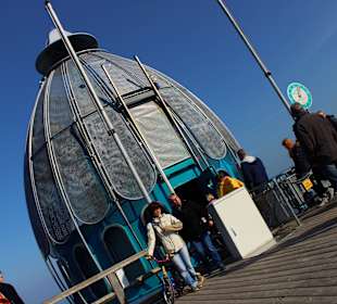 Tauchgondel auf der Seebrücke 