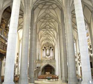 Blick in das Kirchenschiff