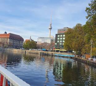 Spreefahrt mit dem Raddampfer